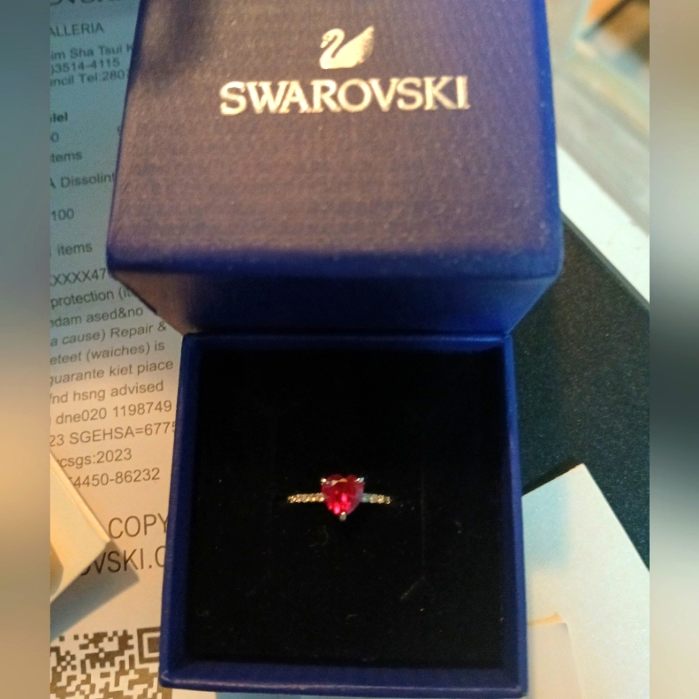 Swarovski Pink Heart Ring